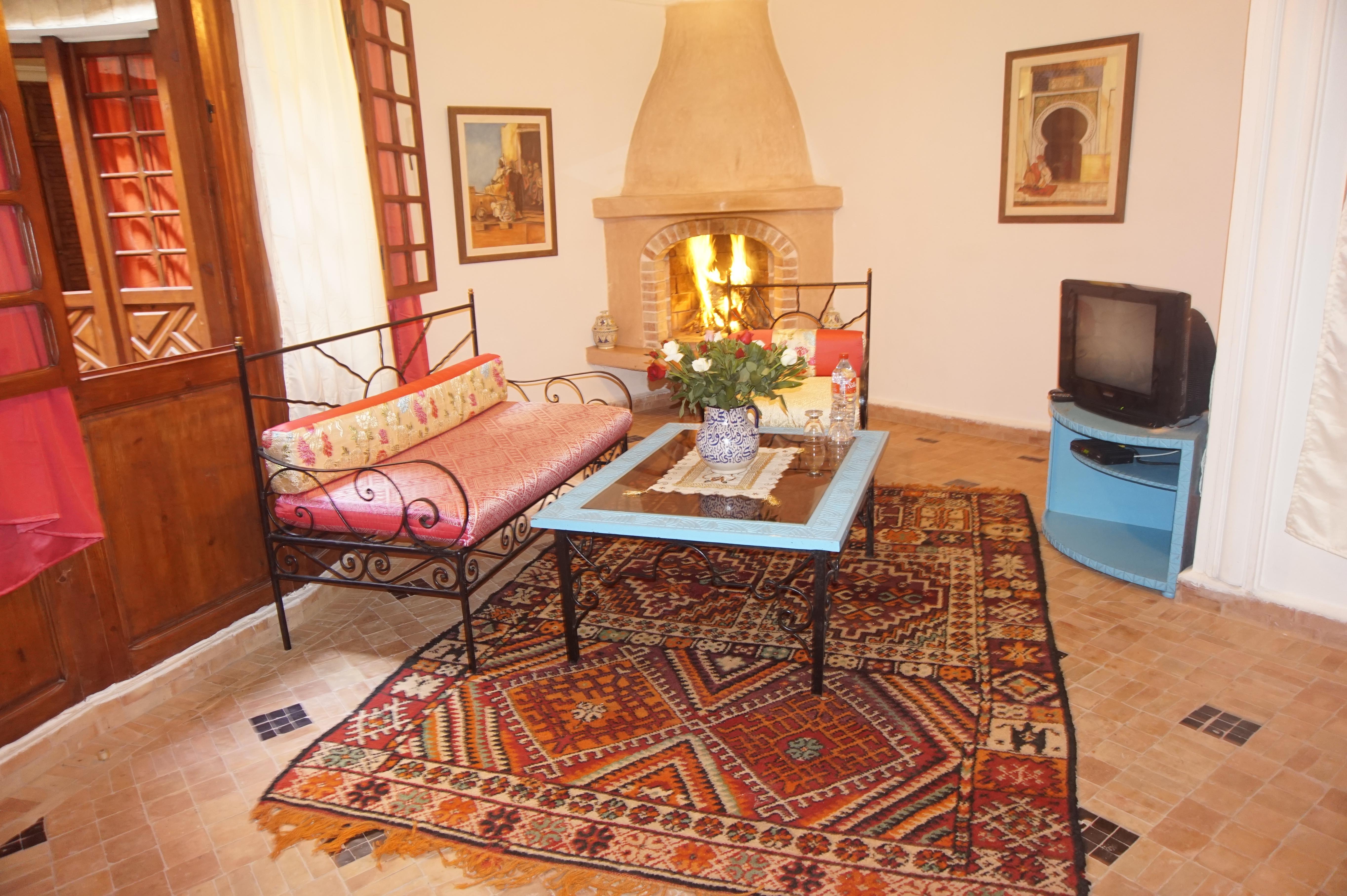Riad Al Khansaa Szavíra Kültér fotó