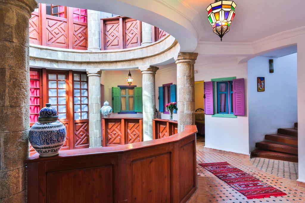 Riad Al Khansaa Szavíra Kültér fotó